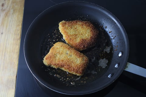 Fried Pork Katsu Bowls - Step #3 Cook the pork