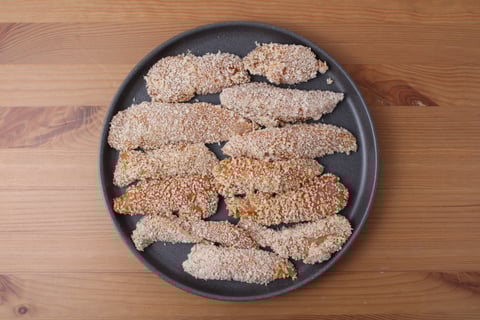 Camp Goodfood x Lesson 4: Crispy Chicken Tenders - Step #2 Prepare the chicken tenders