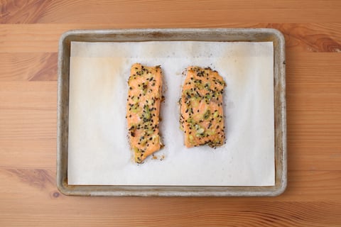 Oven-Baked Miso Salmon - Step #4 Cuire le saumon