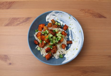 Honey-Tandoori Roasted Sweet Potato Rice Bowls - Step #5 Dresser les plats