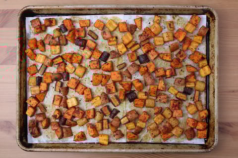 Honey-Tandoori Roasted Sweet Potato Rice Bowls - Step #2 Rôtir les légumes