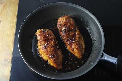 General Tao Chicken Breasts - Step #3 Cuire et glacer le poulet