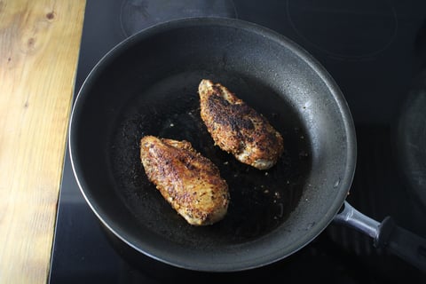 Greek Chicken Breasts - Step #2 Cuire le poulet