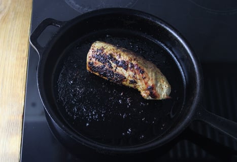 Nick’s Pick | Paleo: Pork Tenderloin au Poivre - Step #2 Cuire le porc