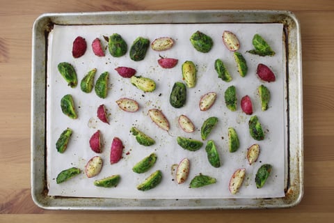 Protein Upgrade | ORGANIC Chicken with Tarragon Sauce - Step #2 Rôtir les légumes
