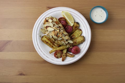 Almond-Crusted Chicken Breasts - Step #5 Dresser les plats
