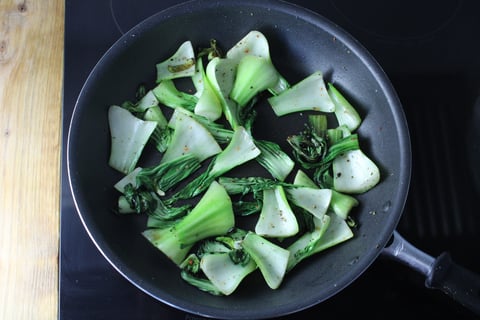 Carb-Wise: Spiced Cod & Black Garlic Mushroom Sauce - Step #2 Cuire les bok choys