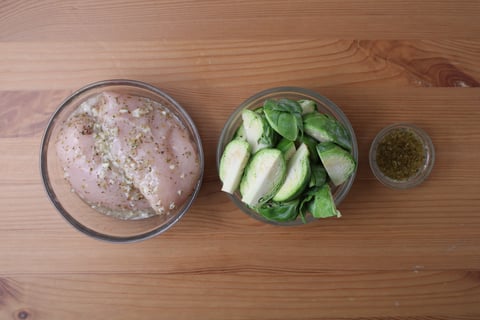 Lemon, Garlic & Oregano Chicken - Step #2 Mise en place