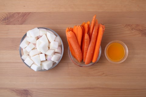 Clementine-Glazed Chicken Thighs - Step #1 Mise en place