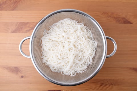 Vietnamese-Style Cod - Step #2 Cuire les vermicelles