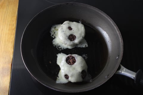 French Onion Wagyu Cheeseburgers - Step #1 Cuire les galettes