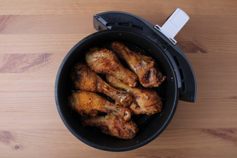 Spicy Korean Chicken Drumsticks - Step #3 Frire le poulet