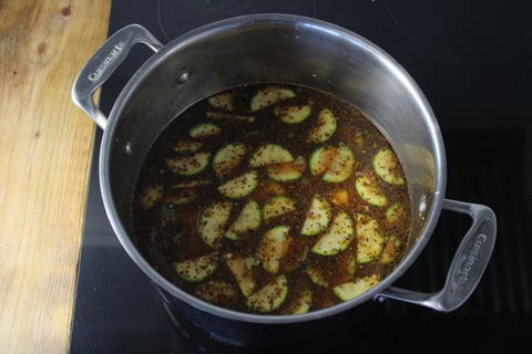 Quick One-Pot Tortellini Soup - Step #3 Faire le bouillon