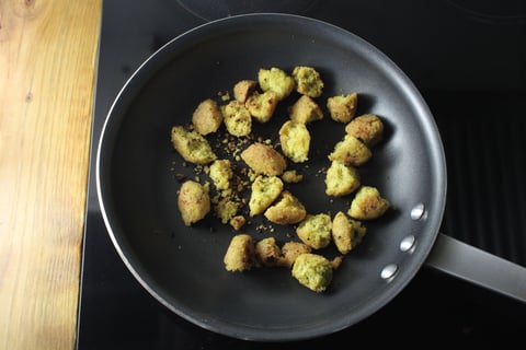 Crumbled Falafel Bowls - Step #3 Cook the falafels