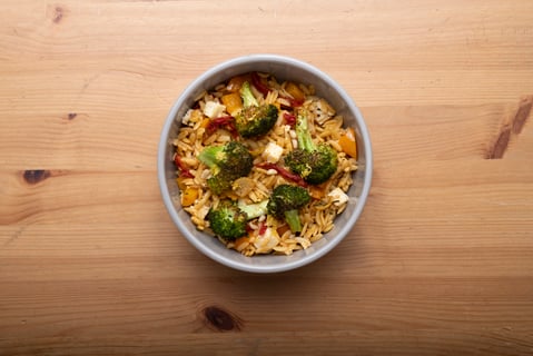 Greek-Style Feta, Lemon & Oregano Orzo - Step #6 Terminer et servir