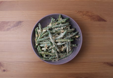 Mexican-Spiced Chicken Thighs - Step #5 Dress the string beans
