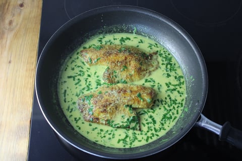 Carb-Wise: Coco-Lime Tilapia - Step #3 Cuire le tilapia et faire la sauce