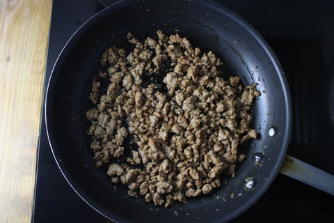 Ground Pork Tacos with Carambola & Tomato Salsa - Step #3 Cuire le porc