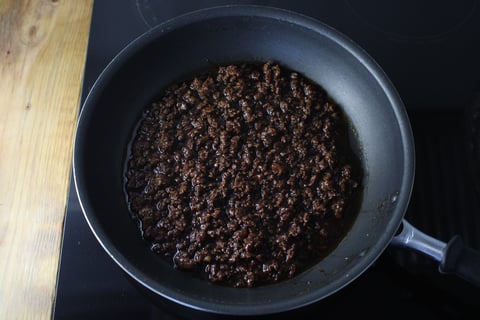 Carb-Wise: Spicy Sesame Ground Beef over Quinoa - Step #4 Cook & coat the beef