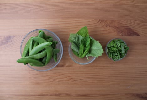Fresh Gemelli, Leeks & String Peas - Step #1 Mise en place