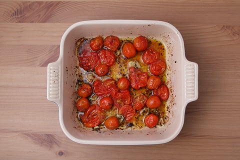L’Artisan: Poached Lobster & Confit Cherry Tomato Pasta - Step #1 Make the confit tomatoes