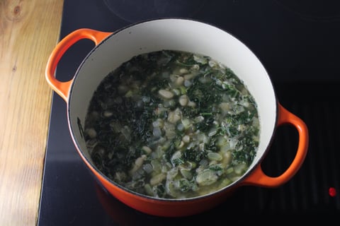 Quick One-Pot Tuscan Ribollita - Step #3 Finir la soupe
