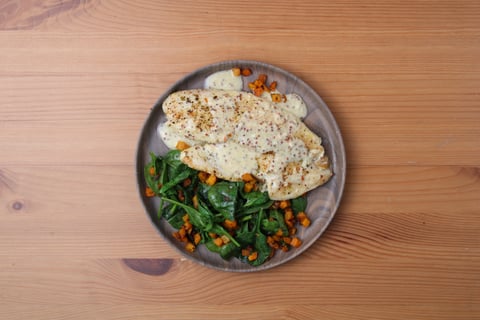 Carb-Wise: Pan-Cooked Tilapia with Lemon Cream Sauce - Step #4 Dresser les plats