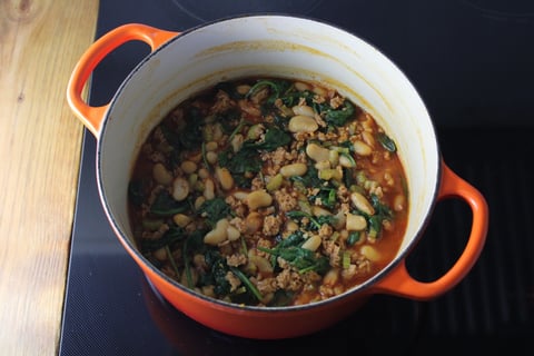 Balkan-Style Sausage & Bean Stew - Step #3 Finir le mijoté