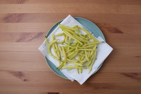 L’Artisan Valentine’s Day: AAA Bone-In Rib Steak for Two - Step #5 Blanch the string beans
