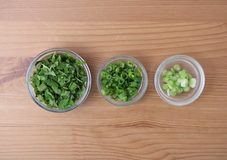 Keto: Beef Kefta & Minty Yogurt Sauce - Step #1 Mise en place