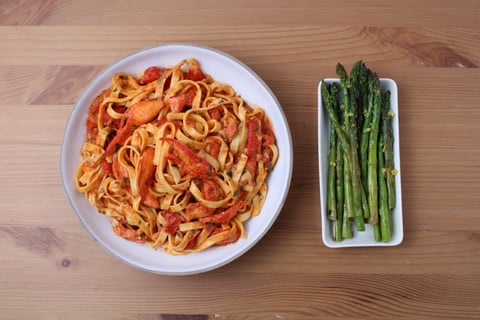 Goodfood × Bicycle Thief: Creamy Tomato Lobster Linguine - Step #6 Combine the pasta & serve