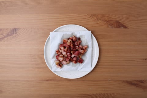 10-Minute Fresh Tagliolini with Pancetta & Peas - Step #2 Cook the pancetta
