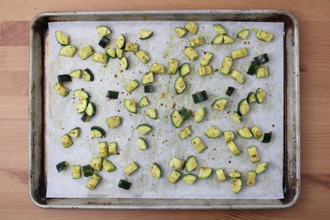 Lemon Butter Salmon - Step #3 Commencer les zucchinis