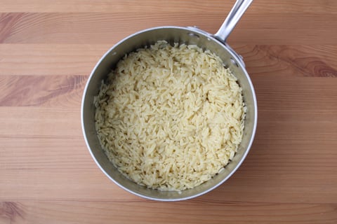 Lemon Butter Salmon - Step #1 Cuire l’orzo