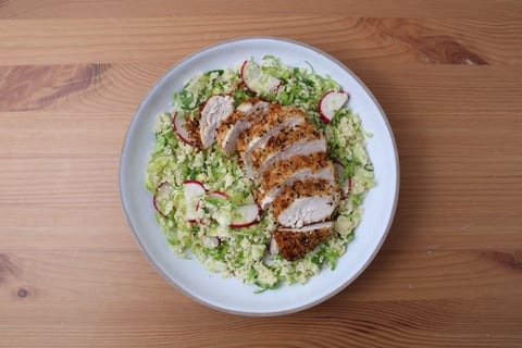 Protein Swap | Crispy Bagel-Spiced Chicken - Step #6 Dresser les plats