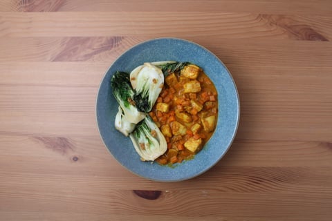 Carb-Wise: Mild Yellow Coconut Haddock Curry - Step #5 Plate your dish