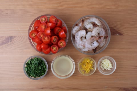 Goodfood x Laurent Dagenais: Lemon-Garlic Shrimp Scampi - Step #2 Mise en place