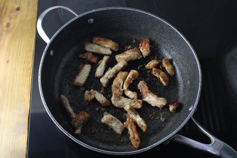 Goodfood Travels: Hong Kong Sweet & Sour Pork - Step #3 Prepare & cook the pork