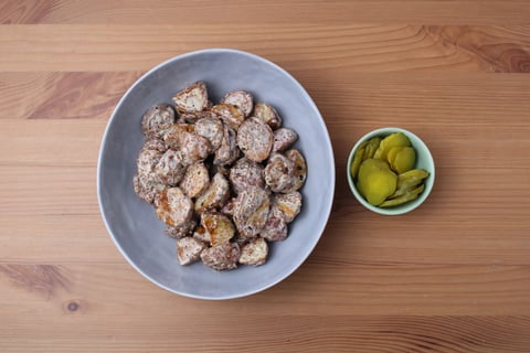 Beef Burgers with Creamy Potato Salad - Step #5 Faire la salade de pdt