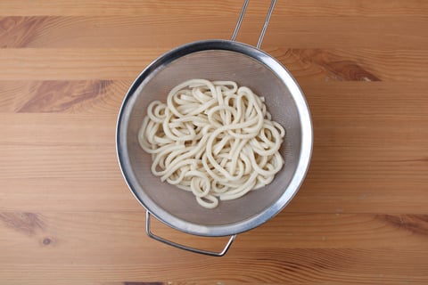 Spicy Bacon & Gochujang Udon Noodles - Step #1 Boil the noodles