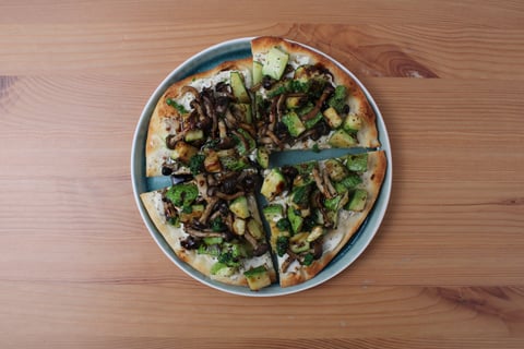 Shimeji & Heirloom Zucchini Flatbreads - Step #5 Dresser les plats