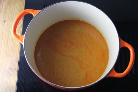 Zucchini, Carrot & Ginger-Coconut Vegan Curry - Step #3 Commencer le cari