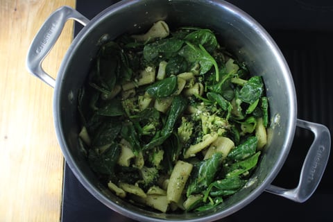 Vibrant Green Rigatoni - Step #4 Mélanger les pâtes