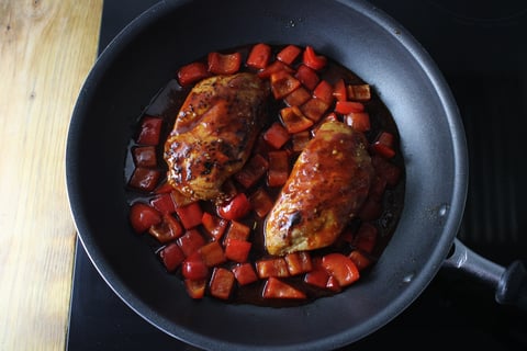 Calorie-Wise: Spicy Buldak Fire Chicken - Step #4 Start the fire chicken