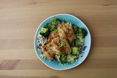 Oven-‘Fried’ Chicken Thighs - Step #6 Préparer la salade et servir