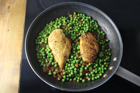 Chicken Jalfrezi - Step #4 Make the jalfrezi & finish the chicken