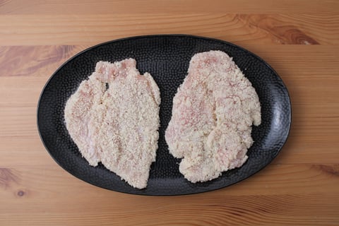 Goodfood & Chef: Chicken Breast Schnitzel - Step #1 Prepare the chicken schnitzel