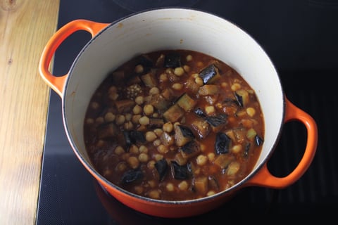 Mediterranean Chickpea & Eggplant Stew - Step #3 Commencer le mijoté
