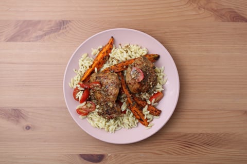 Chicken Thighs in Caper Pan Sauce - Step #6 Terminer et servir