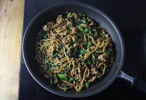Speedy Sweet & Sour Ground Pork Noodle Stir-Fry - Step #5 Finish the stir-fry